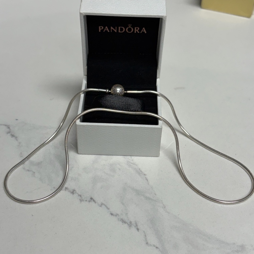 Pandora Elegant Silver Necklace